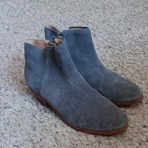 Jack Rogers Gray Suede Ankle Boots Size 10